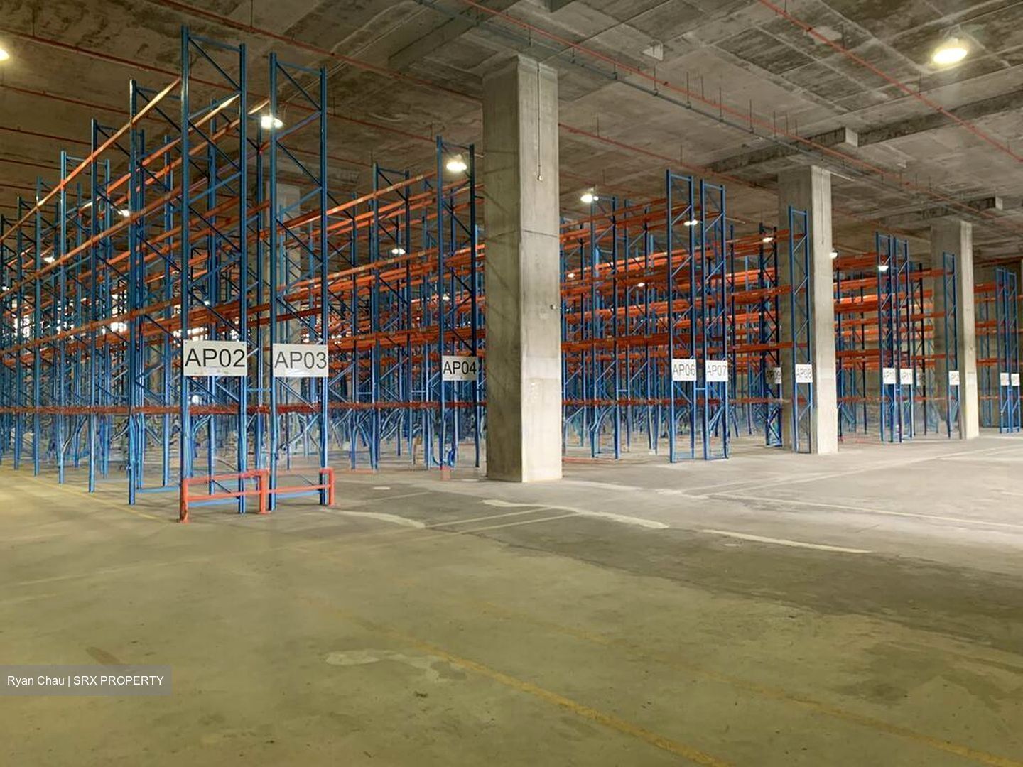 Gul Street 4 (D22), Warehouse #525682201